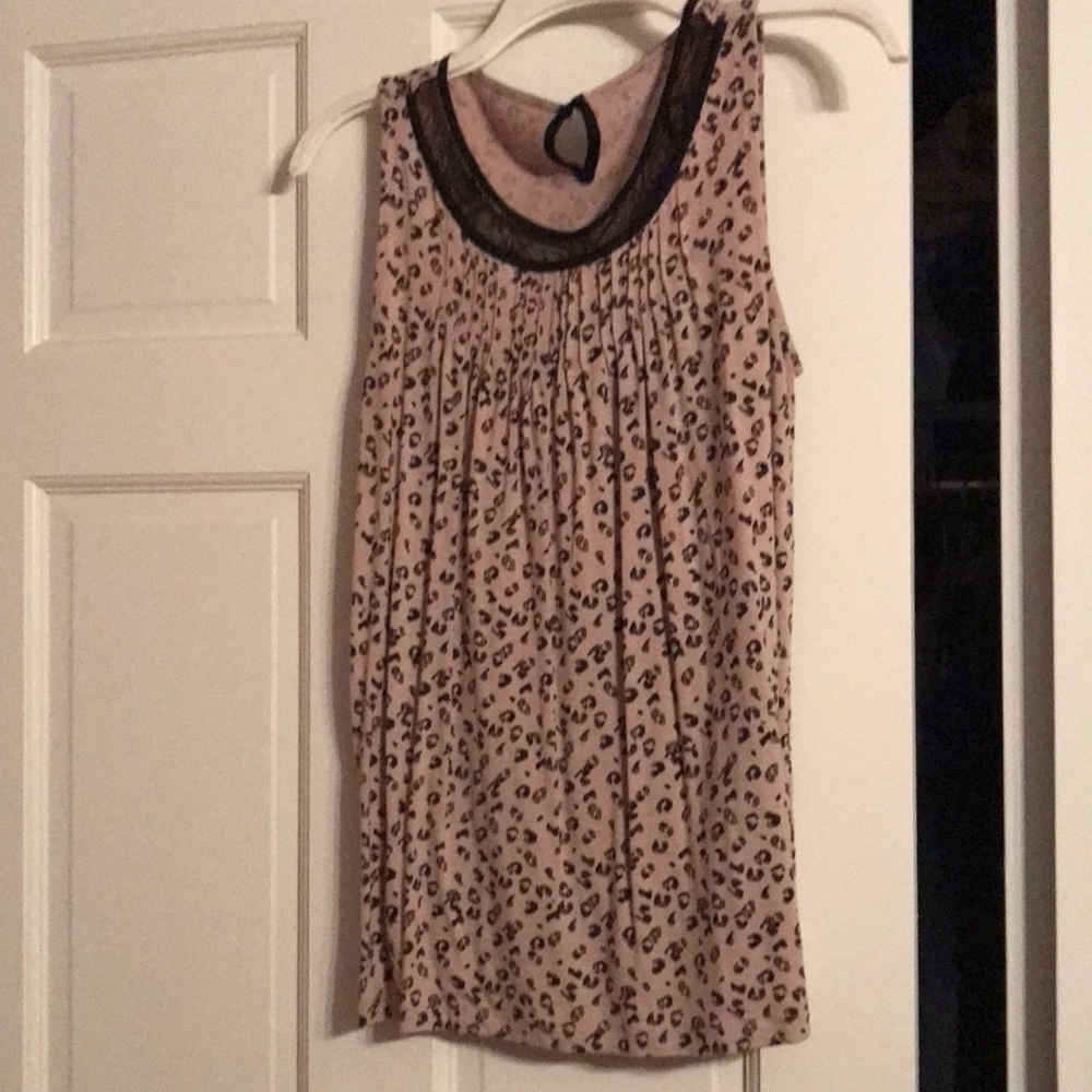 Loft cheetah sleeveless shirt